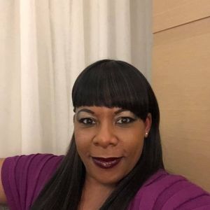 Meet your Posher, Tia